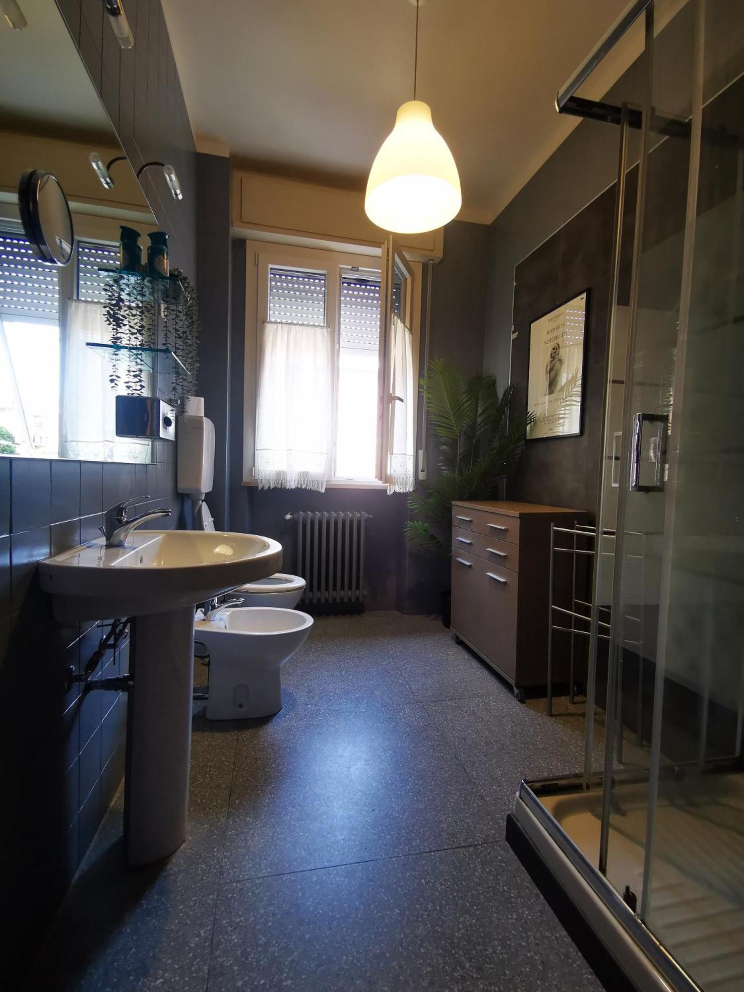Affittacamere Room Ospedale Maggiore Парма Экстерьер фото